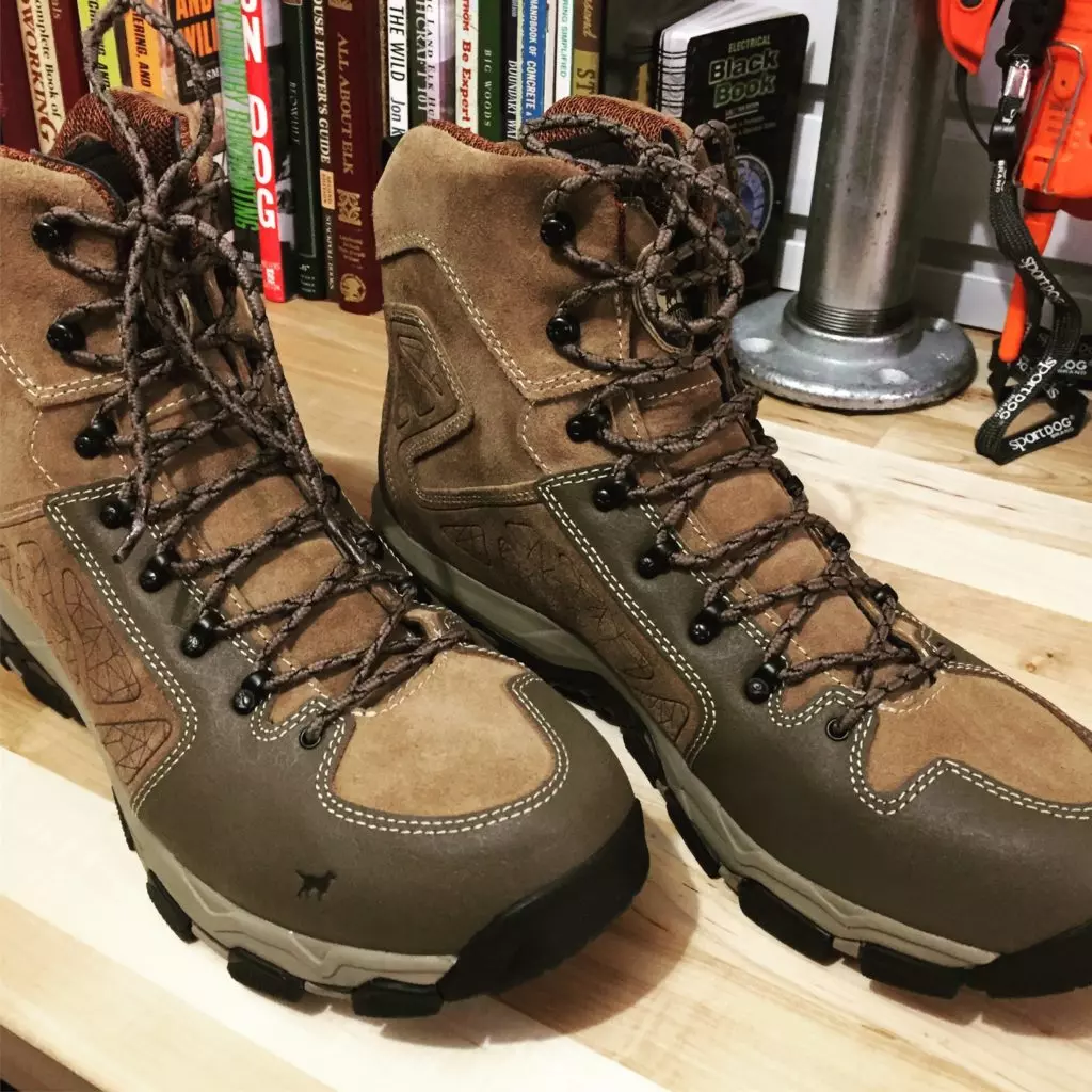 Ravine boot upper